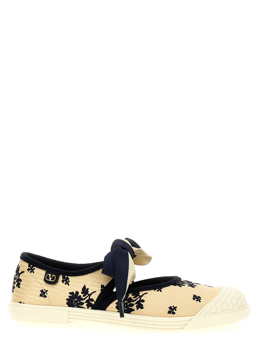 Valentino Navy Blue Round Toe Sneakers In Navy Blue
