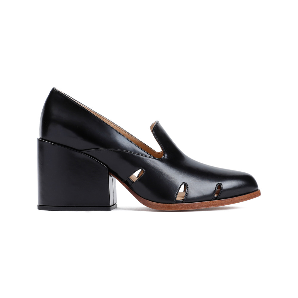 Gabriela Hearst Eliza 75 Calf Leather Pumps In Black