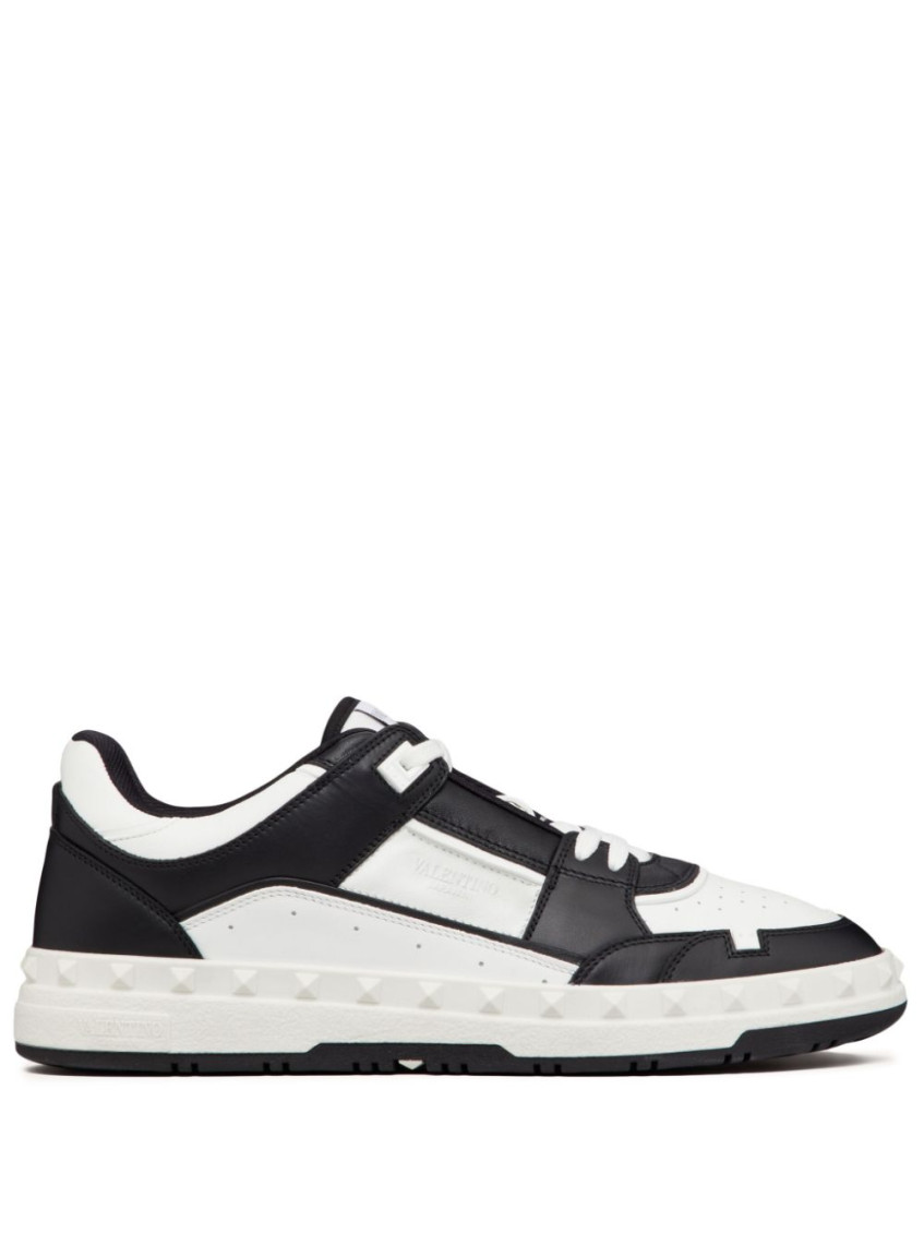 Valentino Sneakers