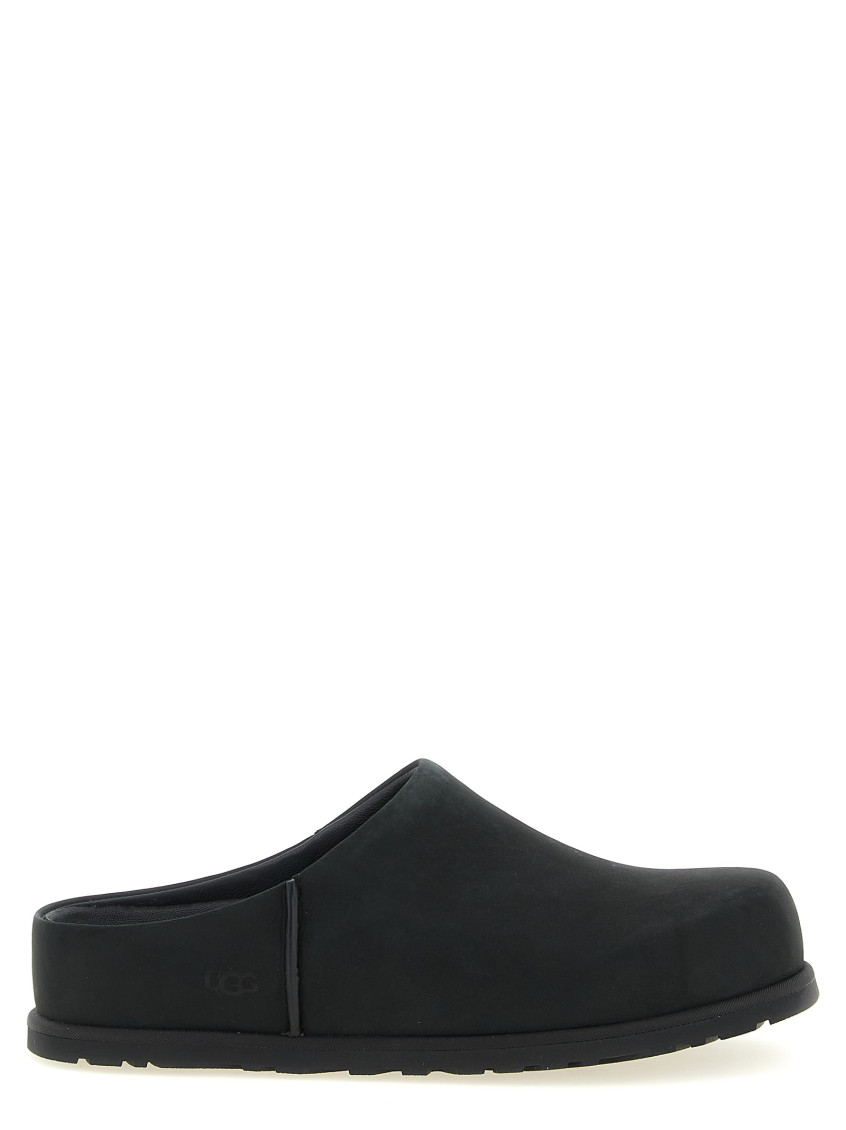 Ugg Black Solid Slides In Black