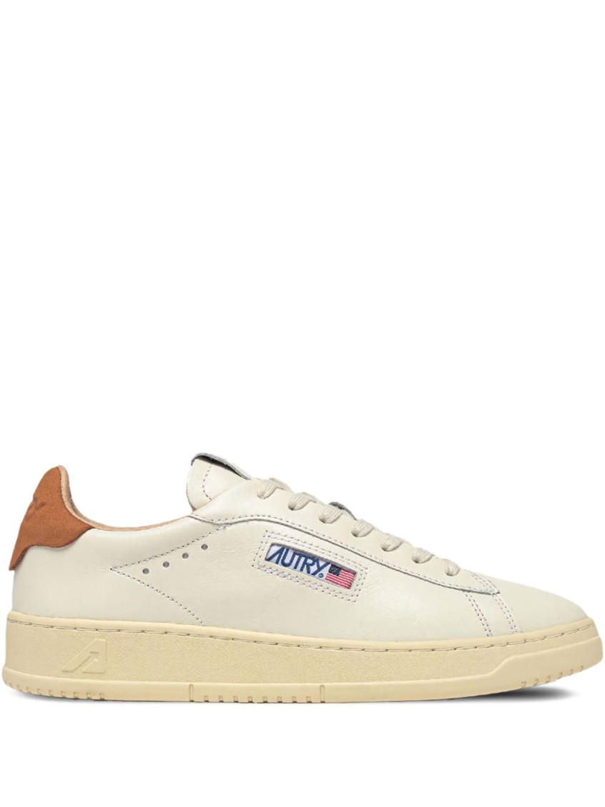 Autry Dallas Low Marshmallow Leather And Brown Sugar Sneakers In Brown