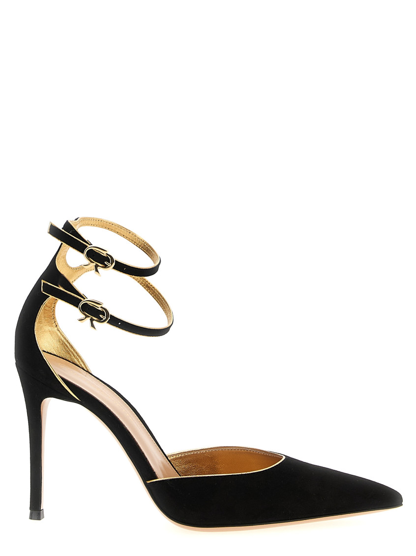 Gianvito Rossi Black Pointed Toe Heels In Black