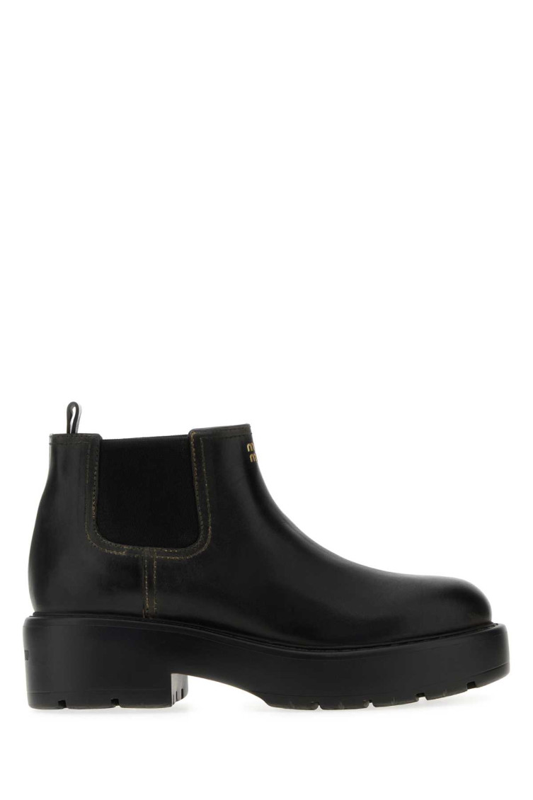 Miu Miu Ankle Boots With Chunky Sole And Pull Tab In Black