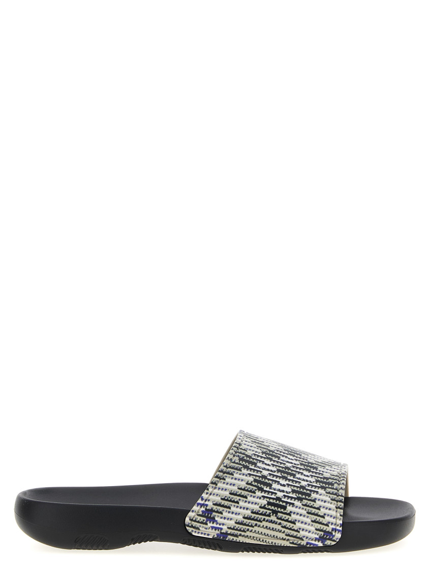 Burberry Patterned Strap Open Toe Rubber Sandals In Blackwhite