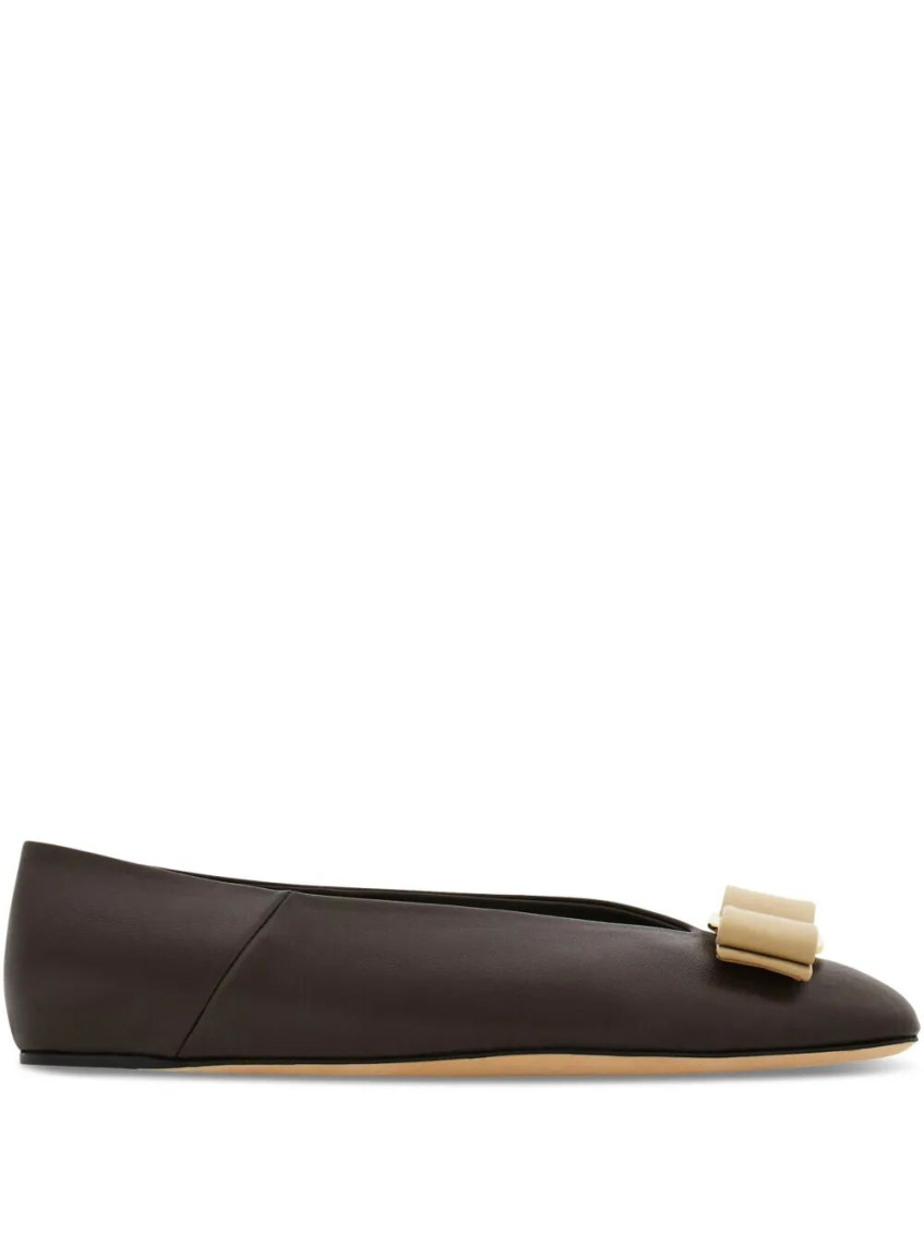 Ferragamo Vara Bow-detail Ballet Flats In Brown