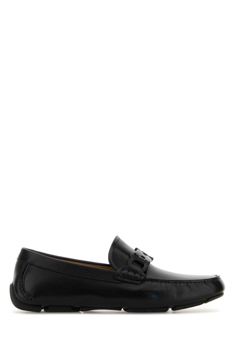 Ferragamo Black Loafers With Ganicini Plaque On The Front In Leather Man In Black