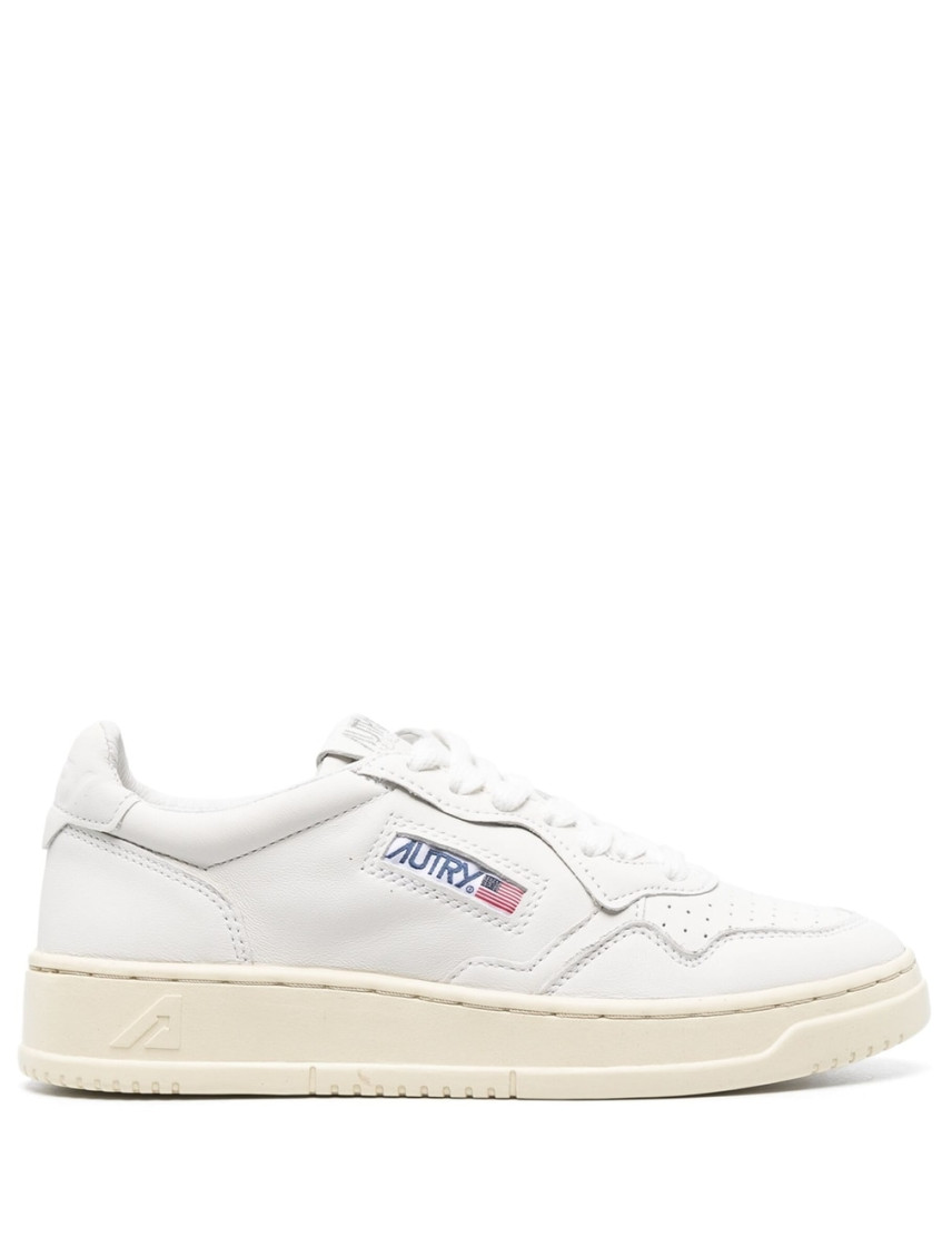Autry Medalist Low-top Bicolor Leather Sneakers In White