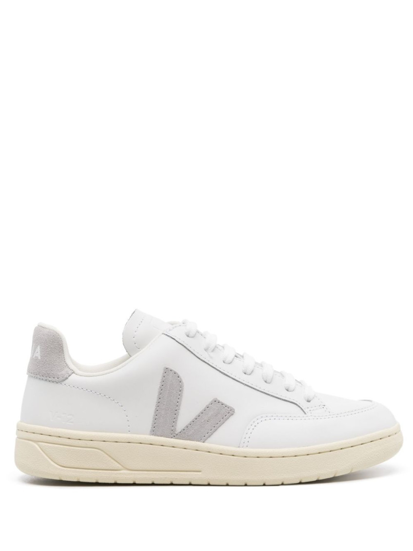Veja Low Top Sneakers In Calf Leather In White