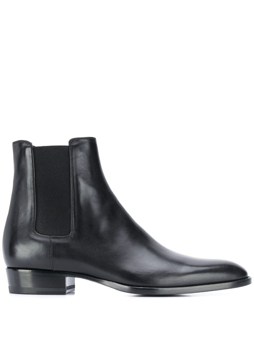 Saint Laurent Leather Wyatt Chelsea Boots In Black