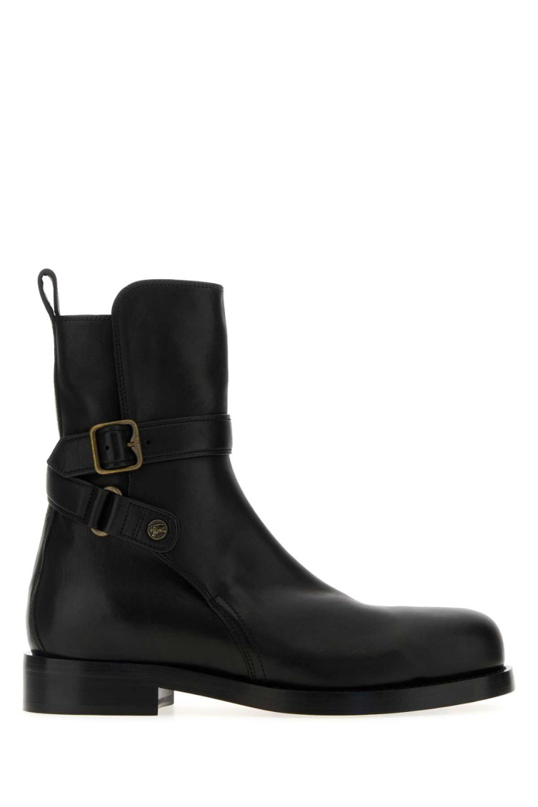 Burberry Round Toe Leather Ankle Boots With Pull Tab In Black