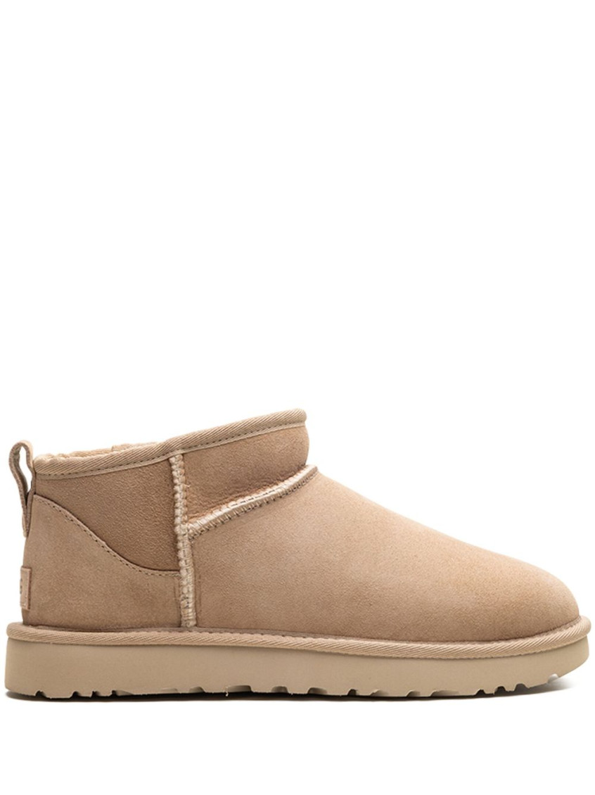 Ugg Beige Classic Ankle Boot In Gold