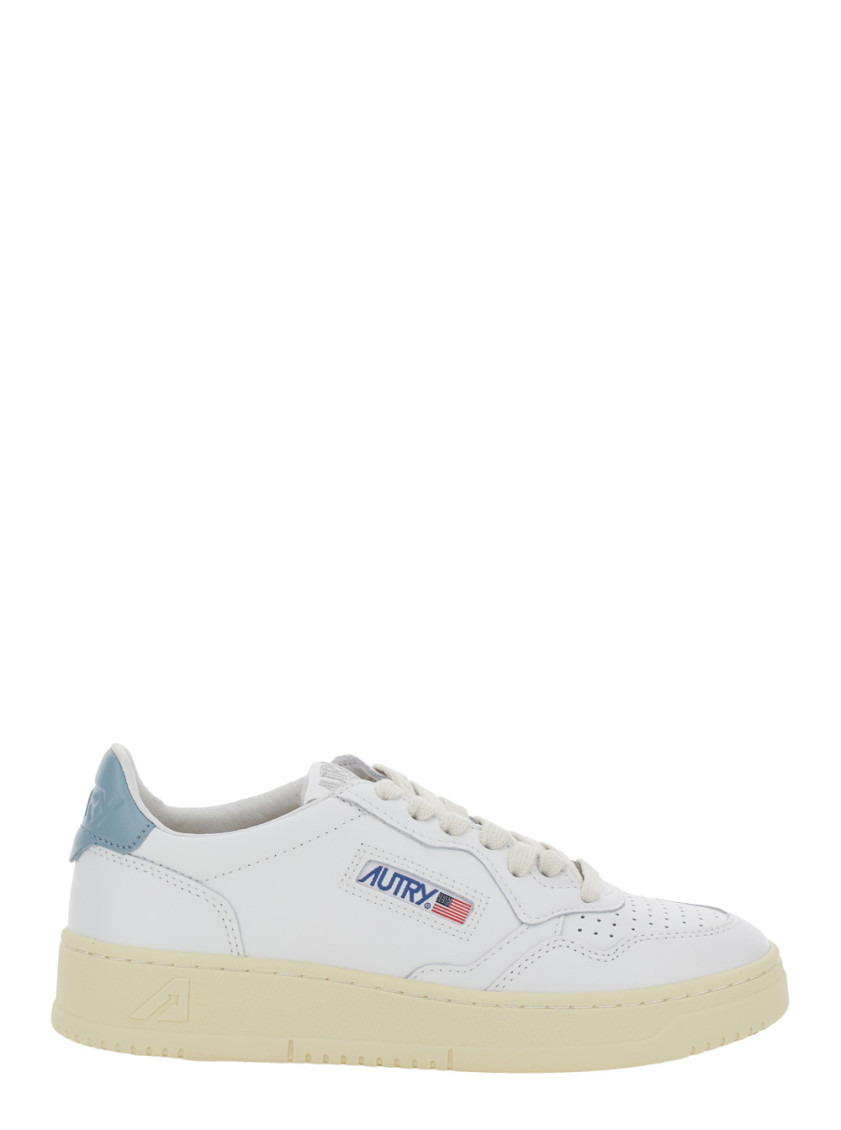 Autry 'medalist Low' White Sneakers With Logo Detail And Heel Tab In Blue
