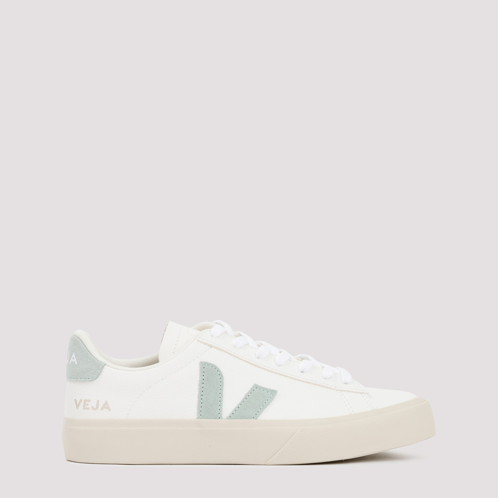 VEJA WHITE LOGO SNE AKERS