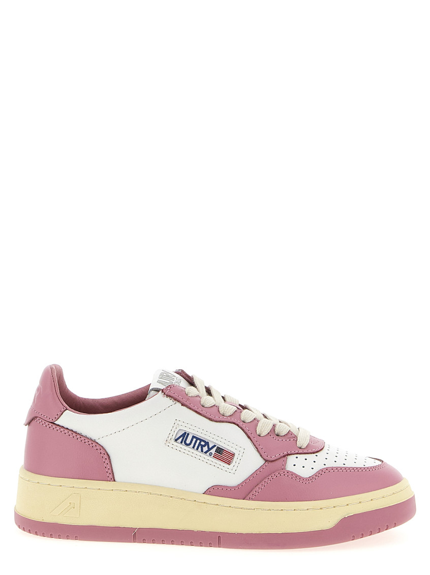 Autry Medalist Low Low-top Sneakers With Smooth In Pink